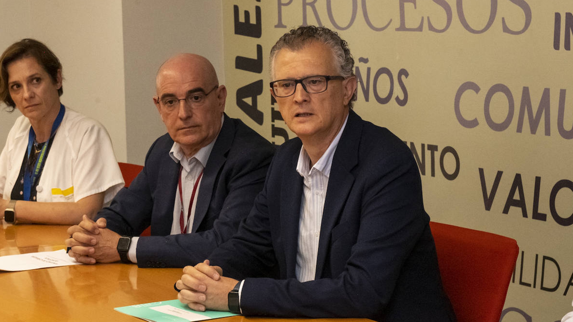 El director gerente de La Arrixaca deja el cargo para incorporarse al Hospital General de Alicante