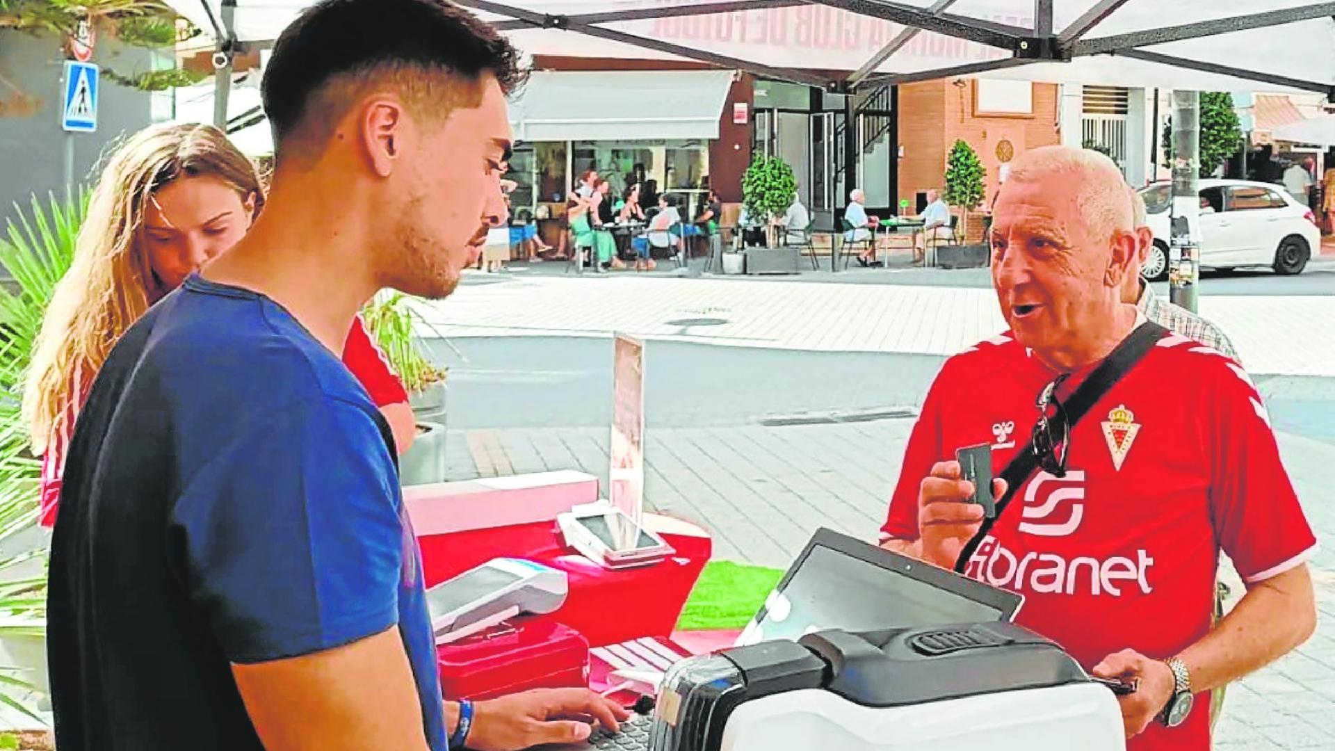 El Real Murcia, presente en cada rincón de la Región