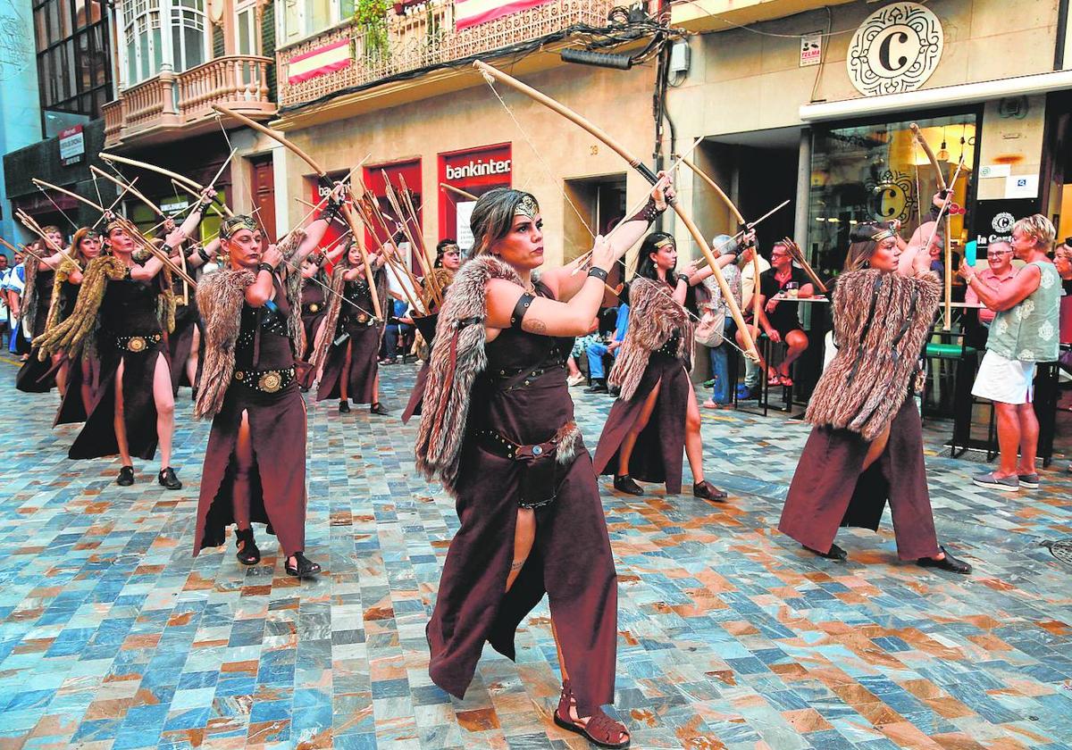 Púnicos y romanos vencen en la calle de Cartagena