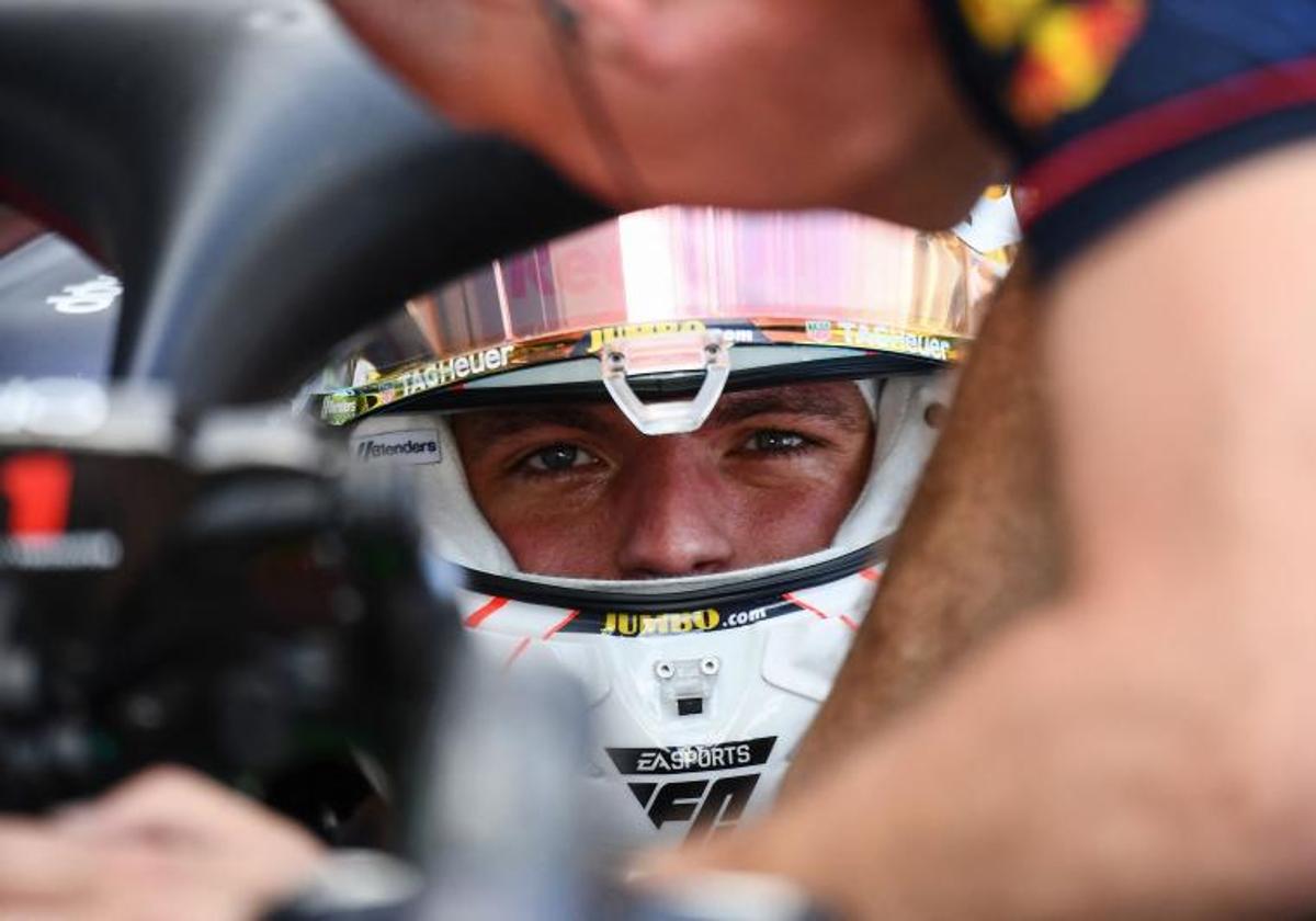 Verstappen marca una imperial pole para volver a su lugar natural