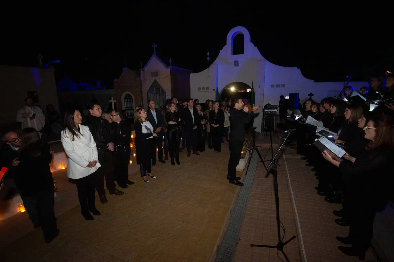 Don Juan Tenorio enel cementerio de San Javier, en imágenes