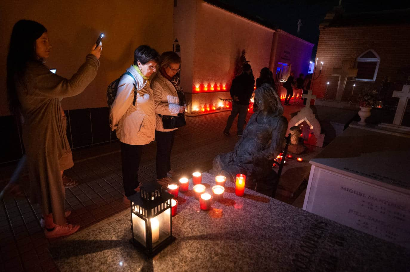 Don Juan Tenorio enel cementerio de San Javier, en imágenes