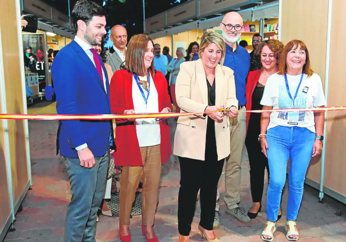 Puebla abre la Feria del Libro de Cartagena: «Es una fiesta»