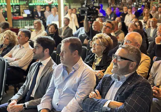 Asistentes a la presentación