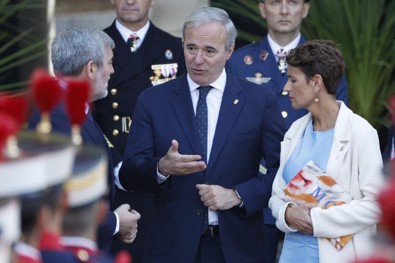 El presidente de Canarias Fernando Clavijo, el presidente de Aragón, Jorge Azcón, y la presidenta de Navarra María Chivite.