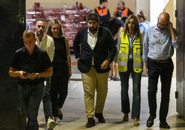 El alcalde de Murcia amplía a cinco los desaparecidos por localizar en el incendio de Atalayas