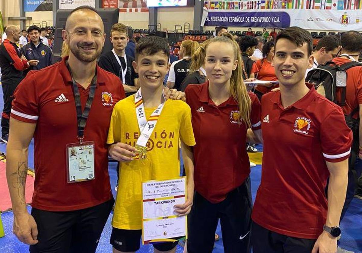 El taekwondista cadete murciano José Antonio Gálvez, convocado con la selección española para el Europeo