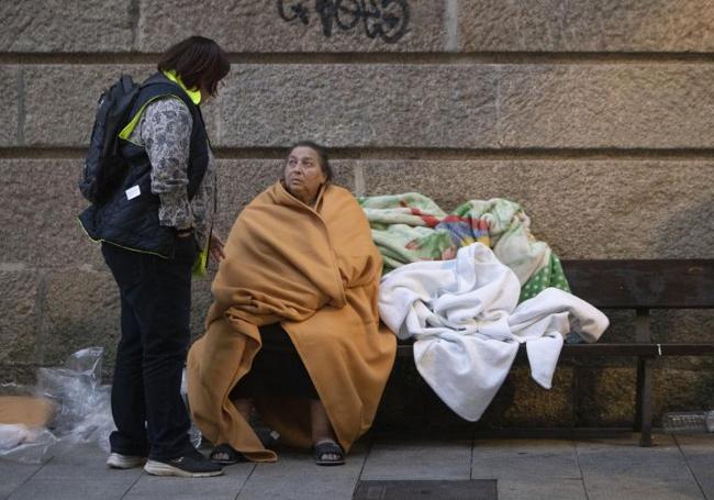 Tres niños y su madre mueren en el incendio de un edificio okupado en Vigo