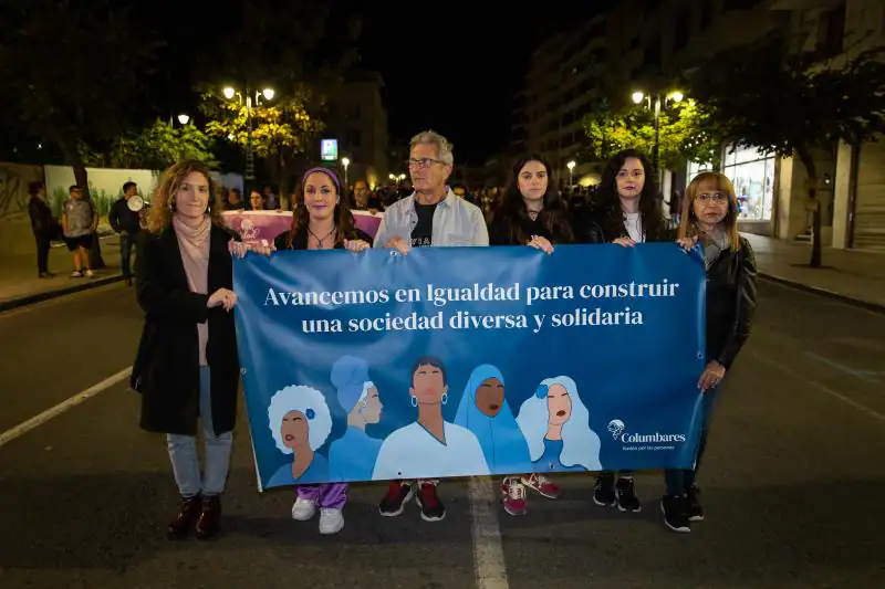 Orihuela llora a sus dos víctimas de la violencia machista en este año con la sonada ausencia de Vox