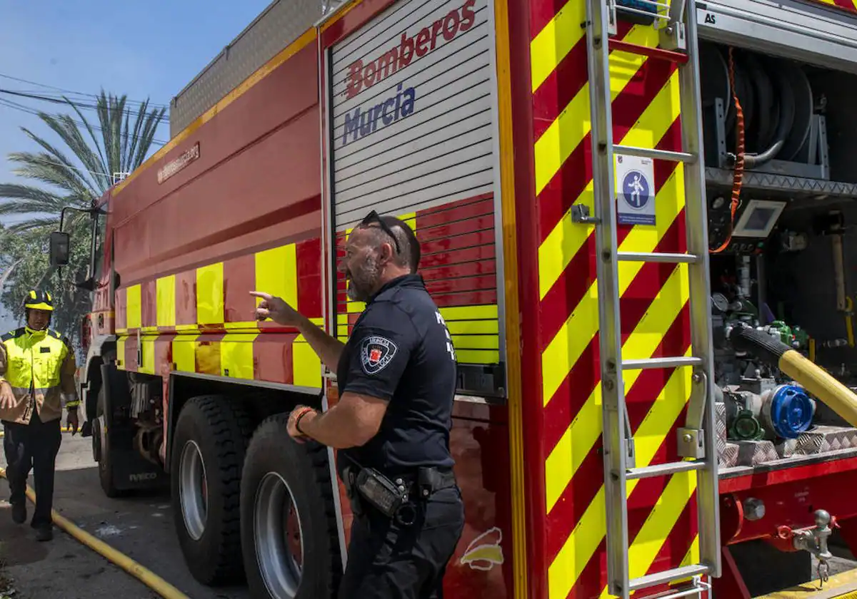 Un incendio en otra discoteca de las Atalayas de Murcia obliga a desalojar el local