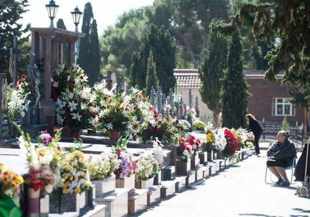 El murciano cementerio de Jesús tendrá otros 272 nichos y 80 columbarios en la zona 42