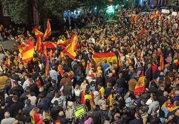 López Miras condena en Lorca los incidentes de las manifestaciones contra la ley de amnistía