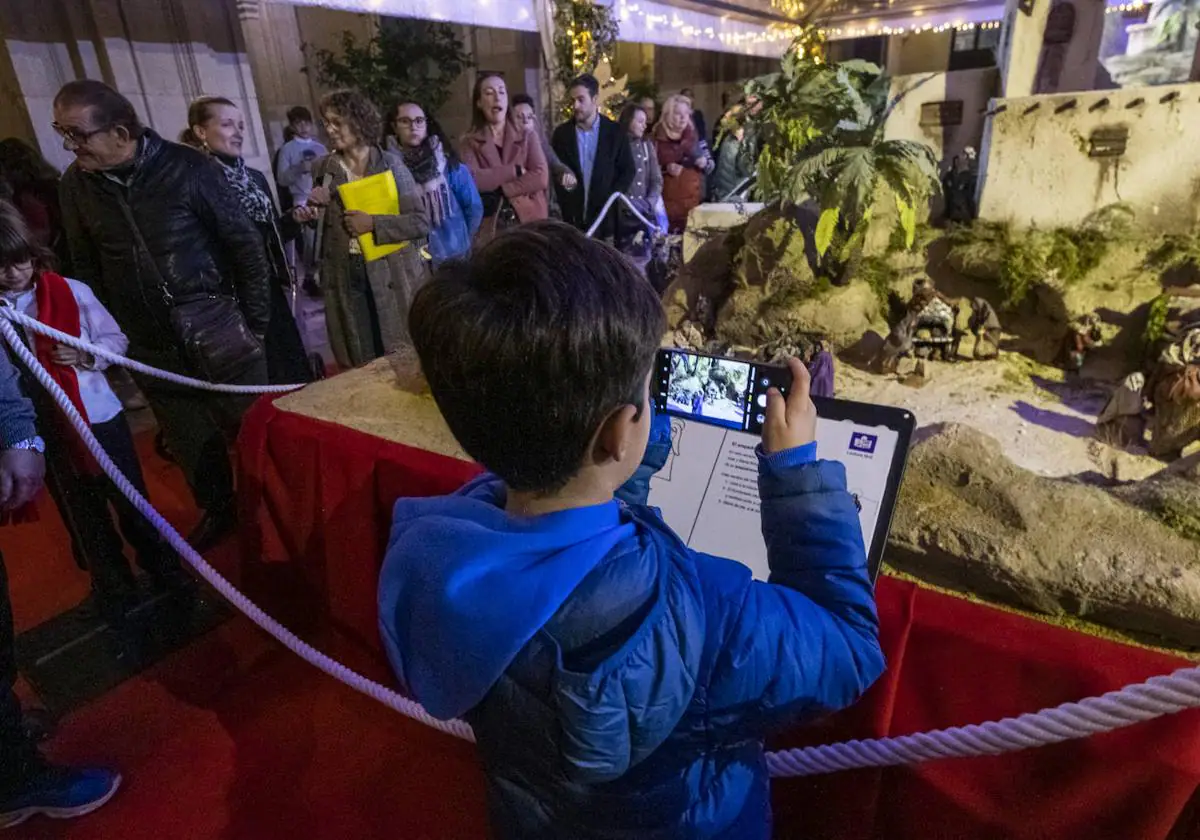 El Belén de Murcia abre sus puertas con vocación de ser accesible para todos sus visitantes