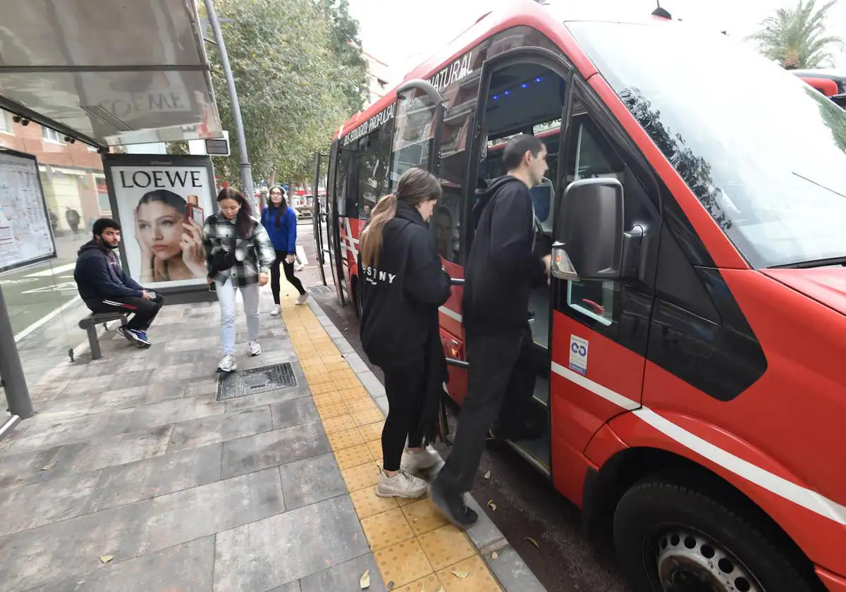 El Ayuntamiento de Murcia bonificará el transporte público con otro 30% hasta junio