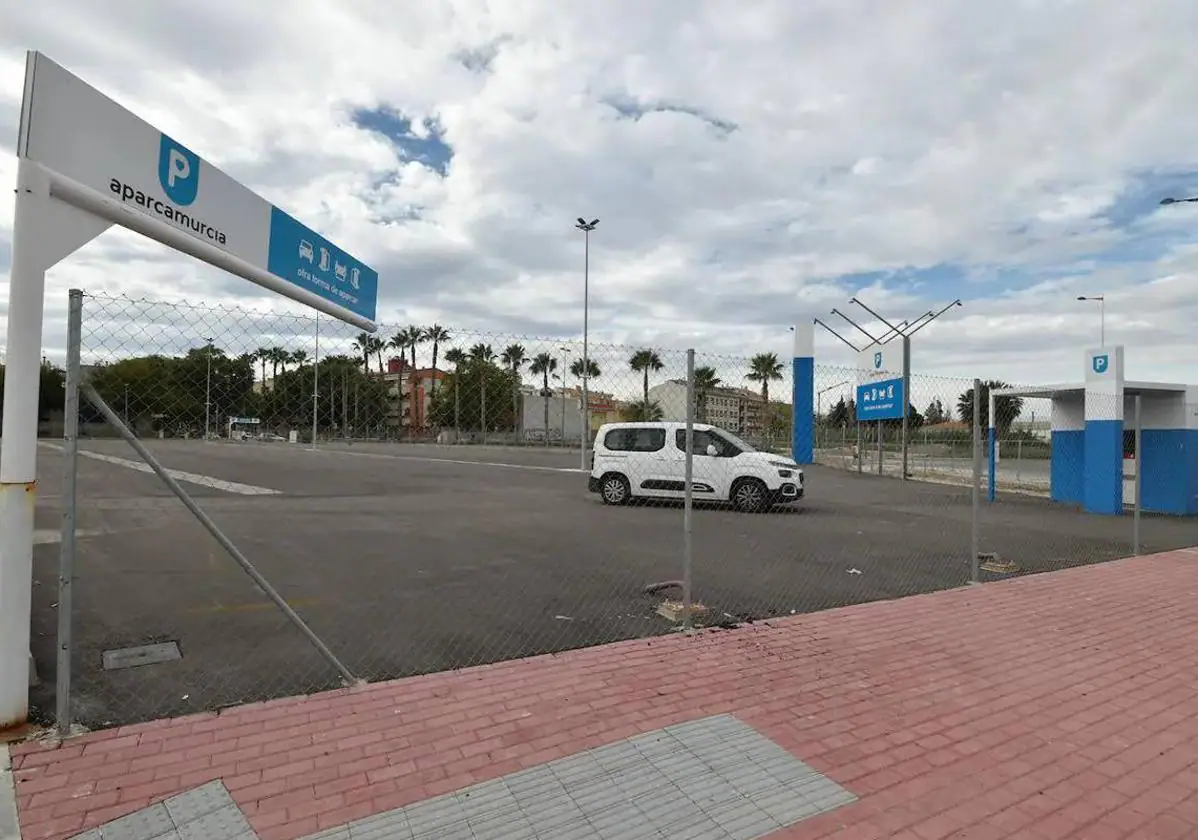 Varios parkings de Murcia serán gratis los días de máxima afluencia y los fines de semana de Navidad