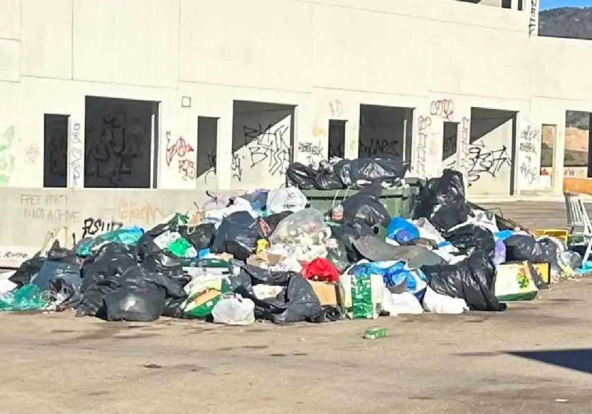 El Ayuntamiento de Fuente Álamo evaluará los daños y planificará medidas tras la ‘rave’