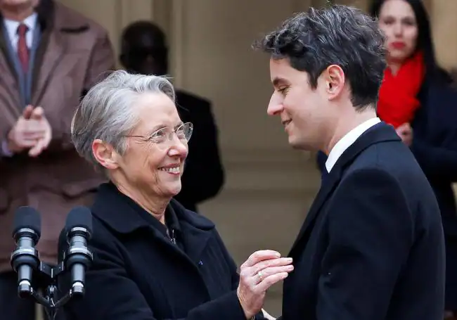 Élisabeth Borne y Gabriel Attal, este martes.