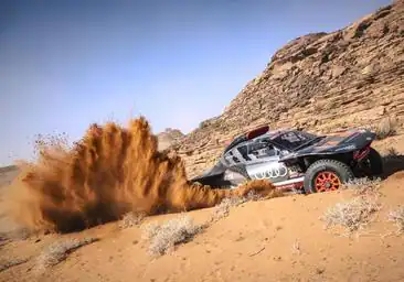 Grave accidente del español Carles Falcón en la segunda etapa del Dakar