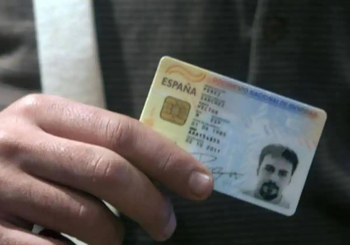 Estafa al compartir tu DNI: tres trucos para evitar ser víctima de un timo