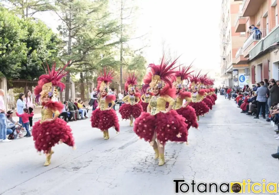 El Carnaval de Totana exhibe su grandeza en un programa de actos reforzado