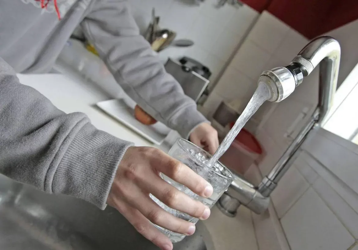 Los vecinos de Yecla pagarán un 15% más por el recibo del agua potable este año