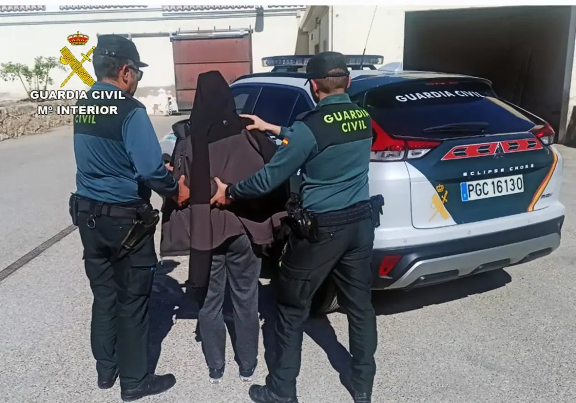 Detenida en Mula por agredir sexualmente a menores y exhibirse ante ellos