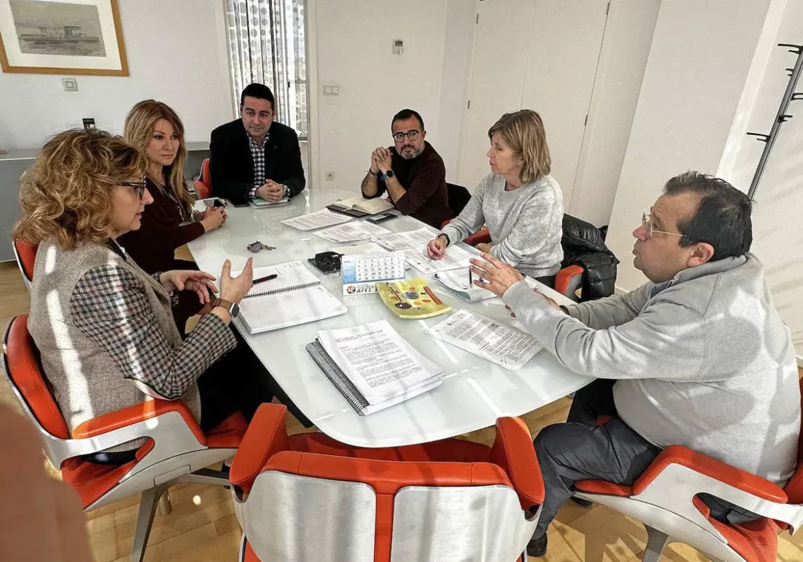 Las Torres de Cotillas negocia la compra de suelo en Campos del Río para trasladar la antena de RNE