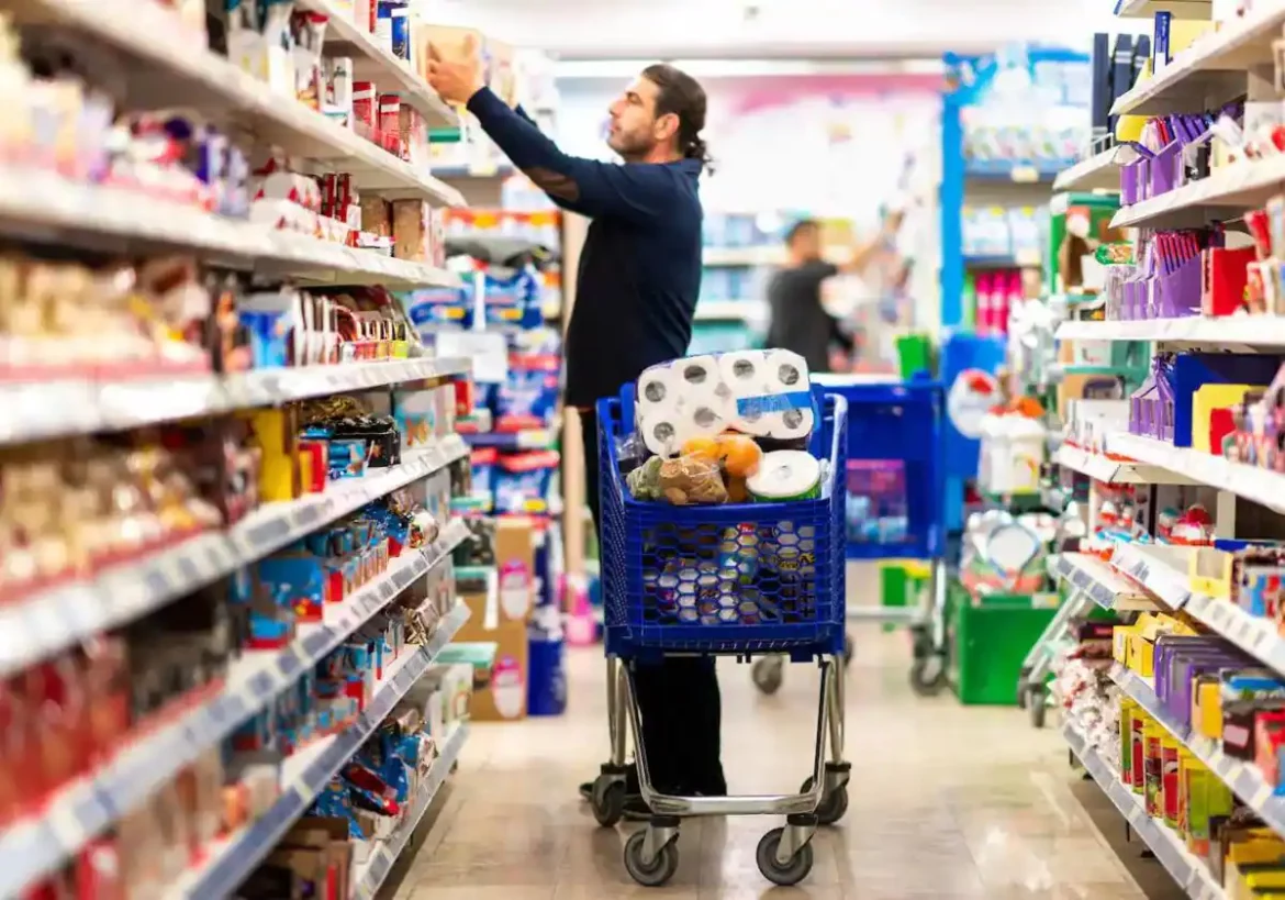 Los precios siguen moderándose y en febrero el IPC se frenó al 2,8%