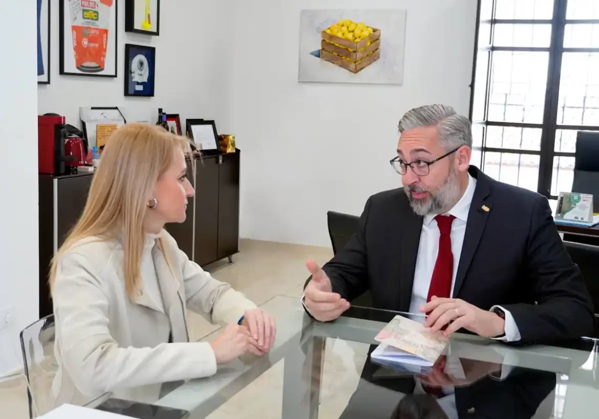 El alcalde de Santomera pide a la delegada del Gobierno apoyo a la circunvalación y más control del narcotráfico