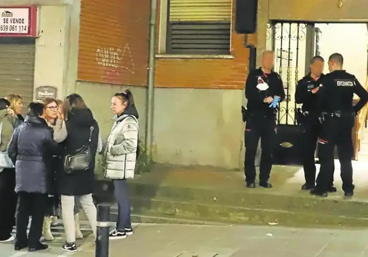 Hallan muertos a una octogenaria y a su hijo en su vivienda de Basauri
