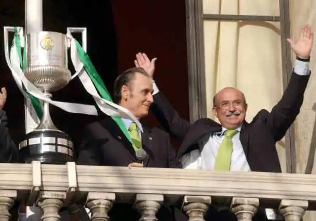 Muere Manuel Ruiz de Lopera, expresidente del Real Betis