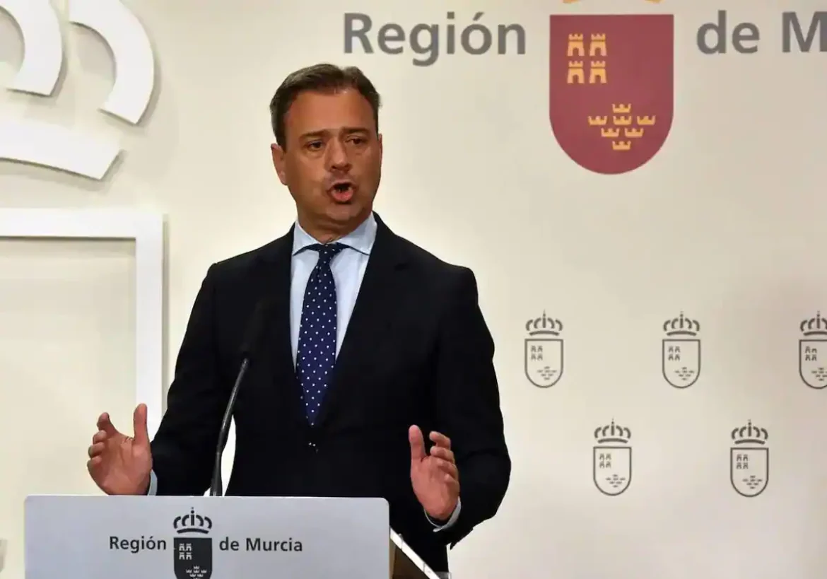 La Comunidad destinará 23,3 millones para el servicio de ayuda a domicilio en 13 municipios