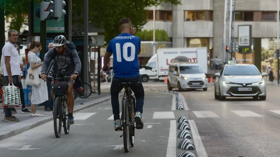 Transportes reclama a Murcia la devolución de fondos europeos por no construir todos los carriles bus y bici