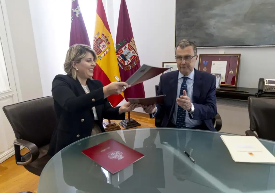 Murcia y Cartagena se unen para pedir al Estado un servicio de tren de Cercanías entre las dos ciudades