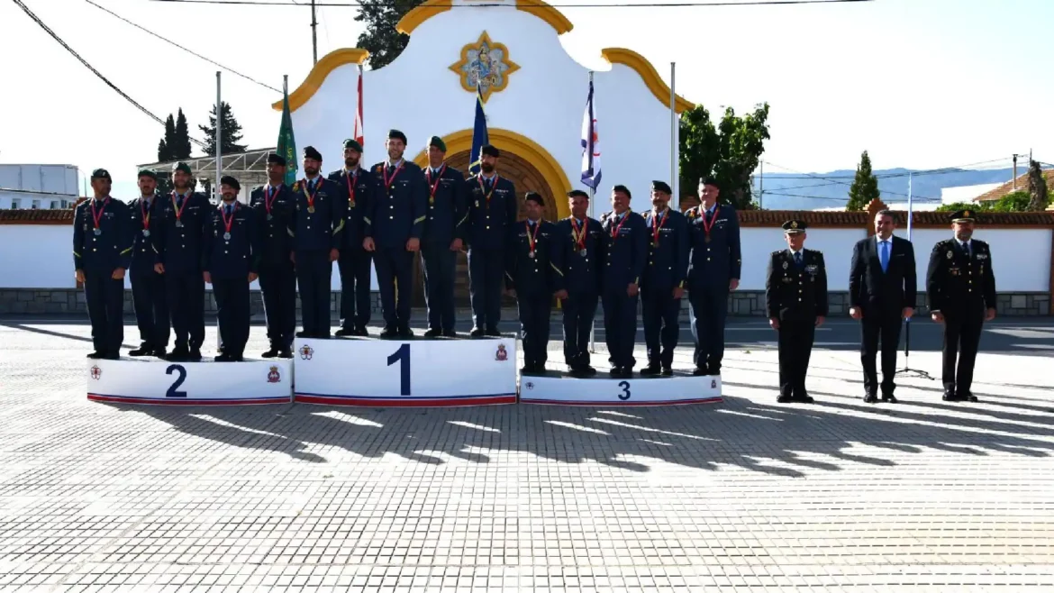 La Papea destaca en el Campeonato Nacional de Paracaidismo Militar