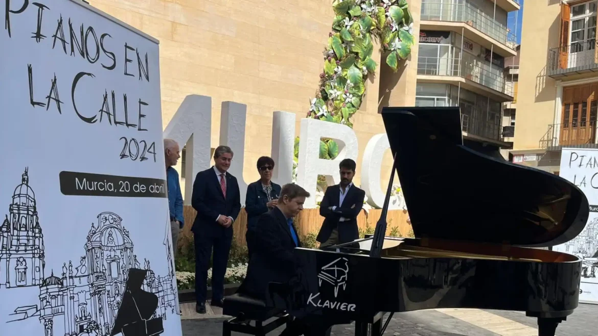 El evento ‘Pianos en la calle’ vuelve a Murcia este sábado