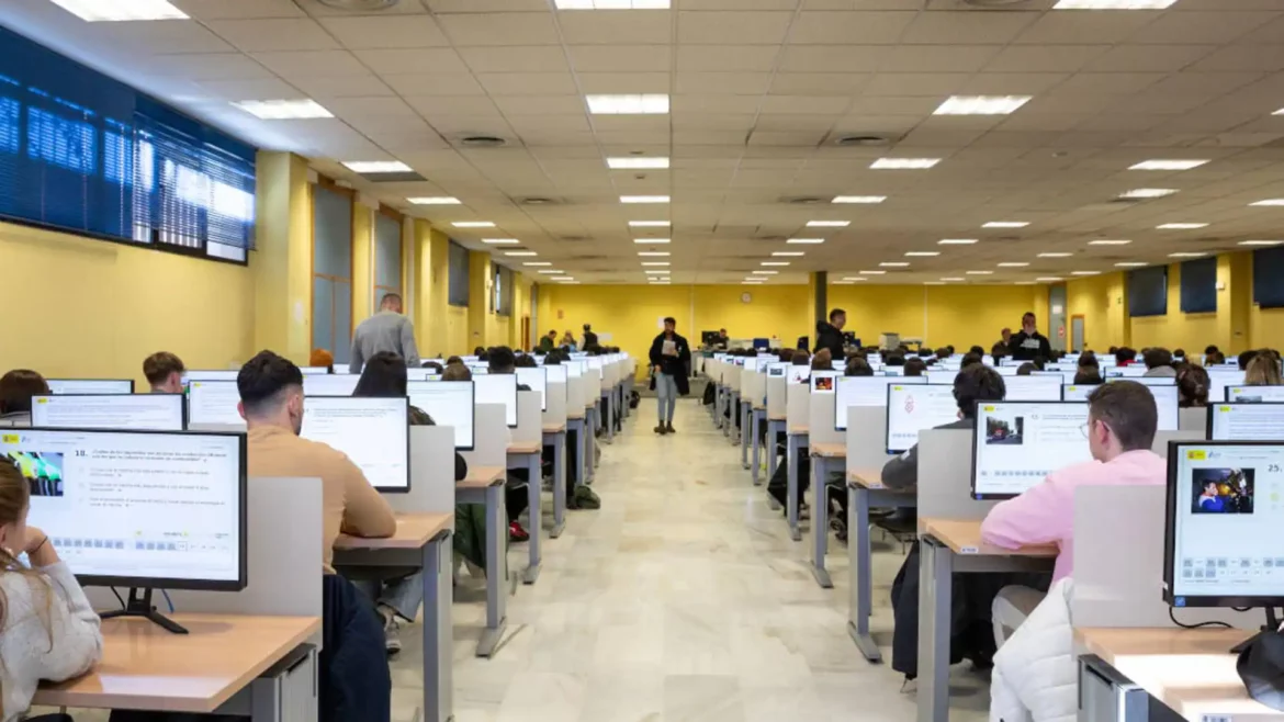 La DGT ya permite conocer el resultado del examen teórico solo una hora después de realizarlo