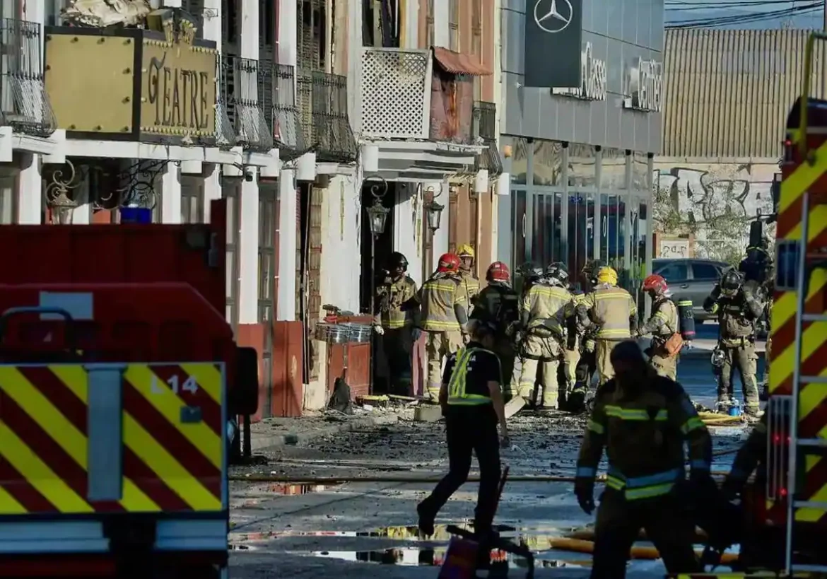 La jueza de la tragedia de Atalayas llama a declarar a los policías y bomberos que intervinieron en el incendio