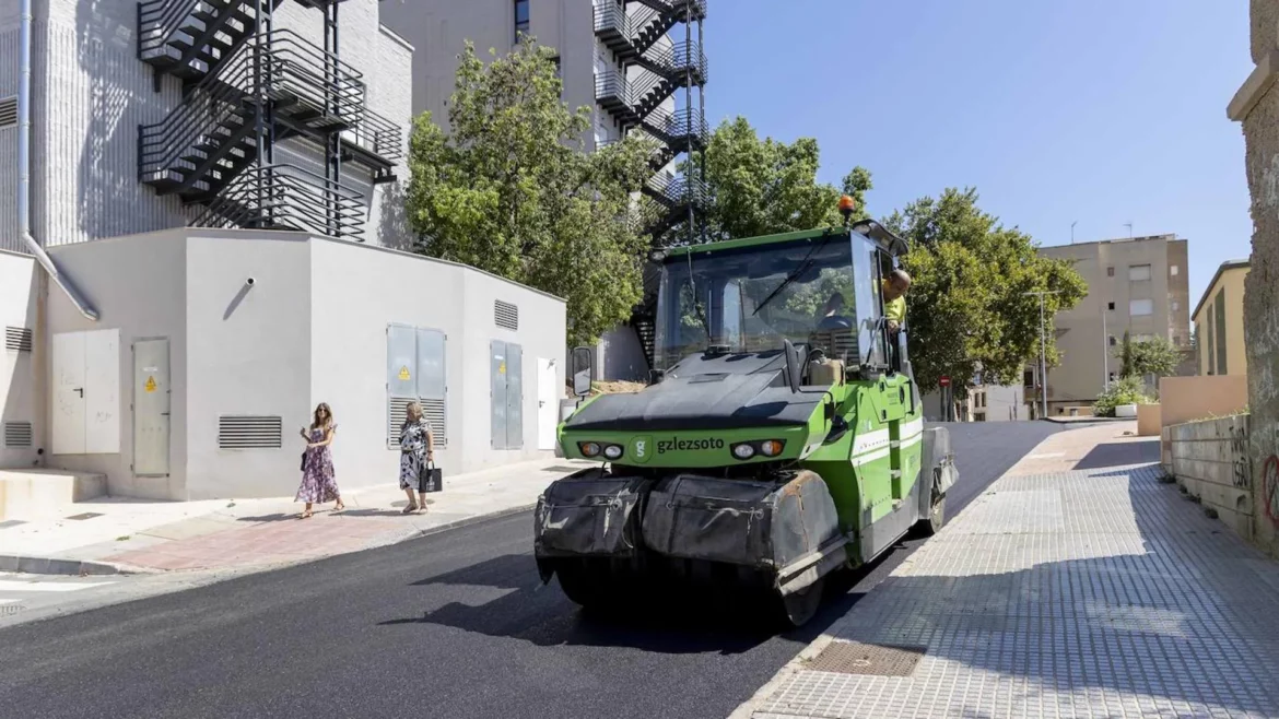 El asfaltado de calles llega a Perín, La Palma y Los Dolores esta semana