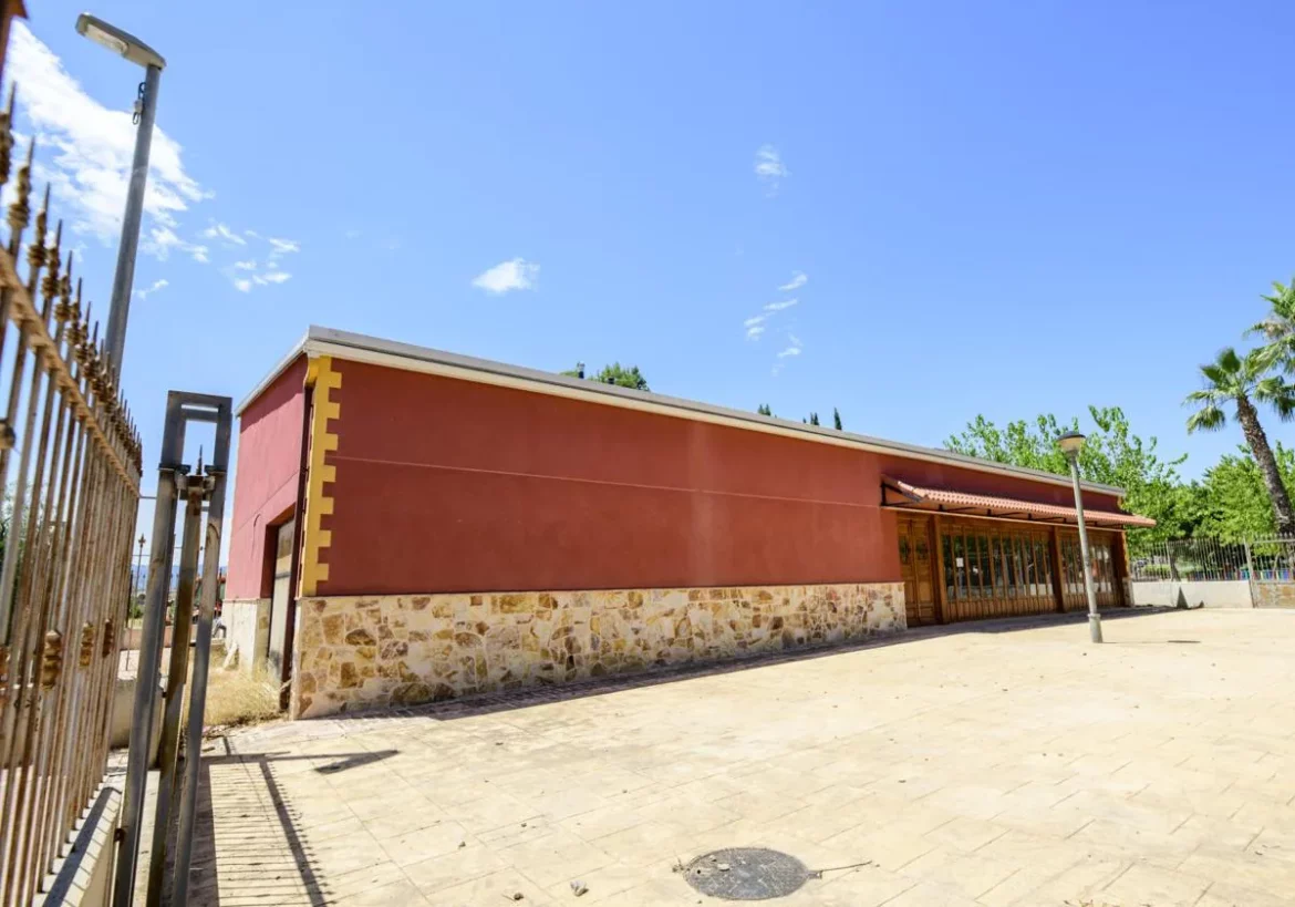 Aprueban el proyecto para el derribo de la peña huertana de Javalí Nuevo, en Murcia