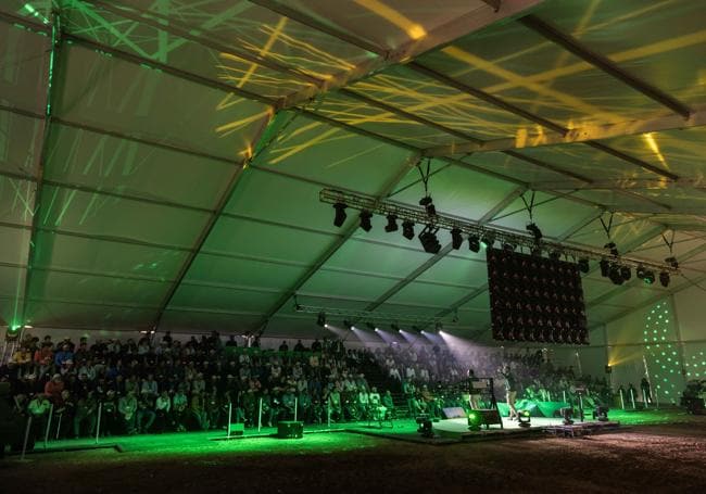 Clientes en el desfile de agricultura de precisión en el primer Roadshow de Avanterra