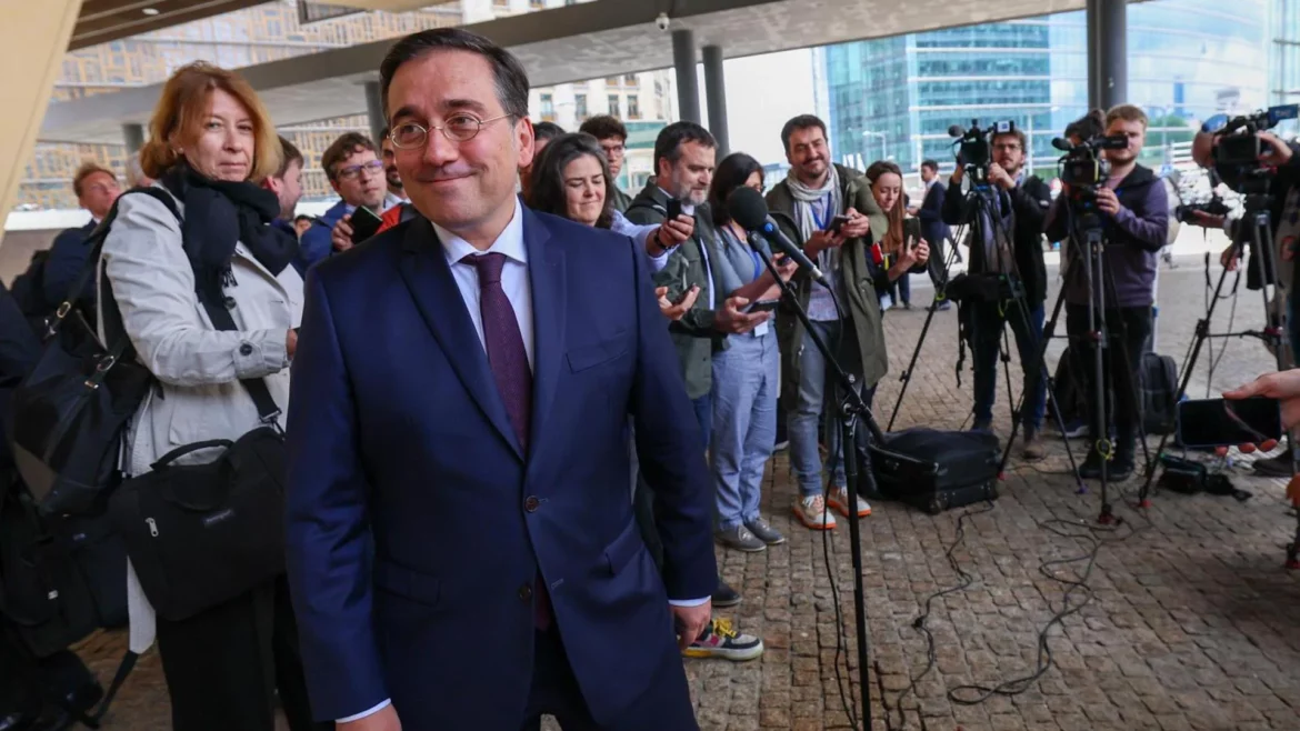 ¿Qué supone llamar a consultas a un embajador?