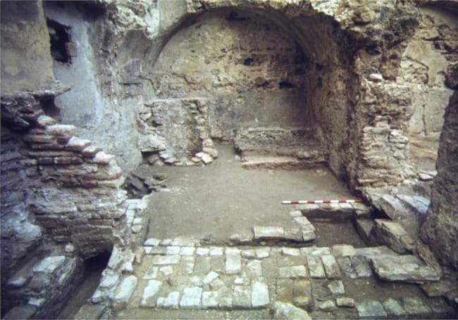 Imagen de las salas de la zona húmeda, durante la excavación arqueológica de 1985.