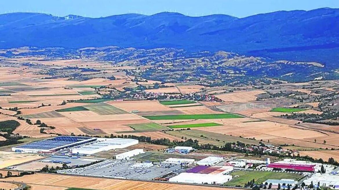 Despedido por meter una botella en las nalgas a una compañera de trabajo en Álava