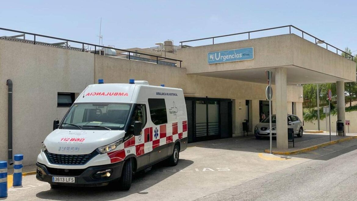Muere un motorista de 49 años al chocar contra un coche en Lorca