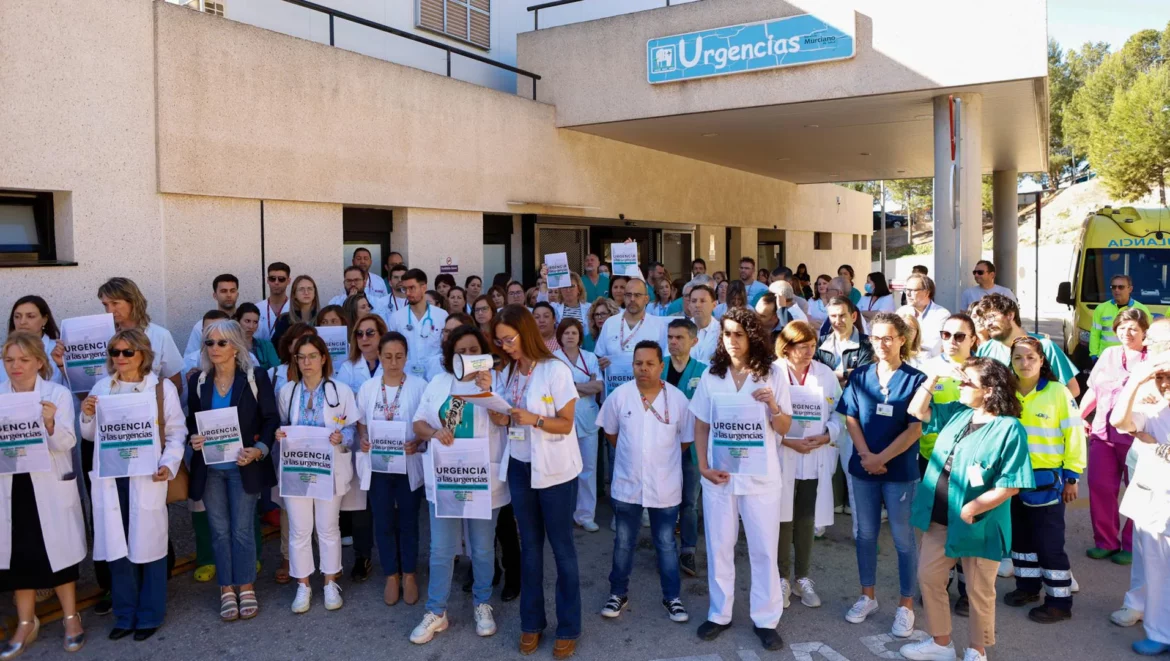 «Agotamiento extremo» de los médicos de Urgencias de Lorca por falta de personal