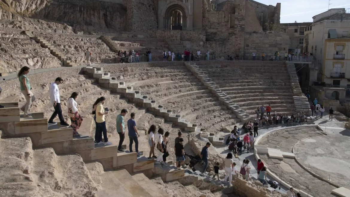 Las visitas a Puerto de Culturas crecen un 11% en los primeros cinco meses de este año