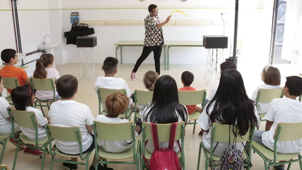 Más de 7.000 plazas en escuelas de verano de Murcia para la conciliación de familias