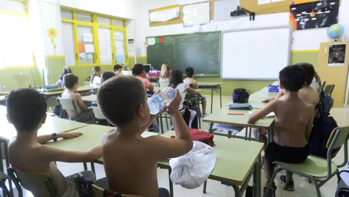 El PSOE exige la mejora de la climatización de los colegios de Cartagena