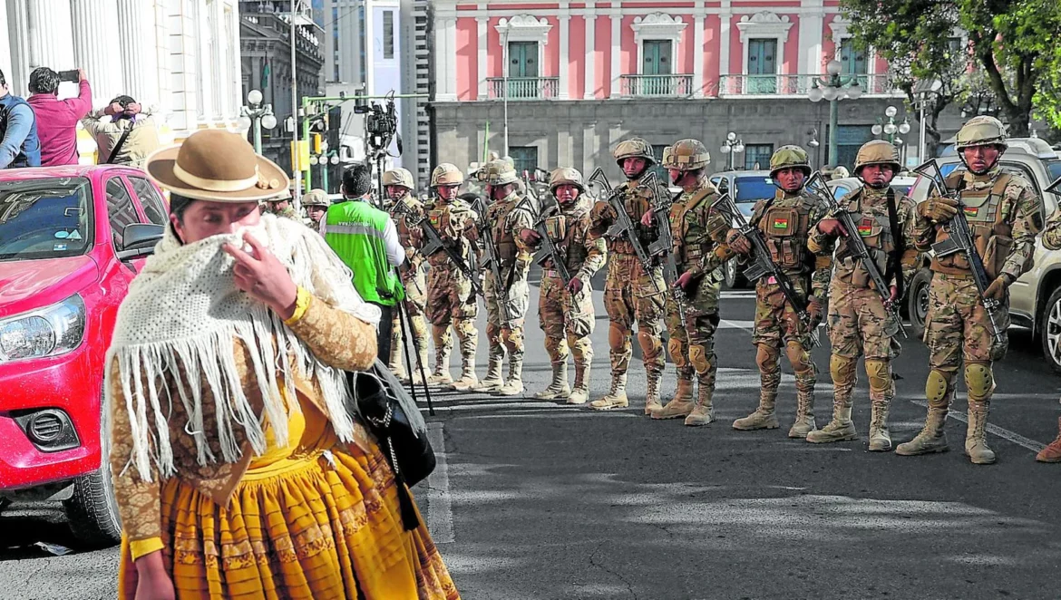 El Gobierno de Arce frustra el intento de golpe de Estado militar en Bolivia